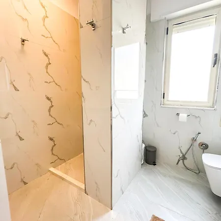2 Bedrooms 1135 Apartment Durres